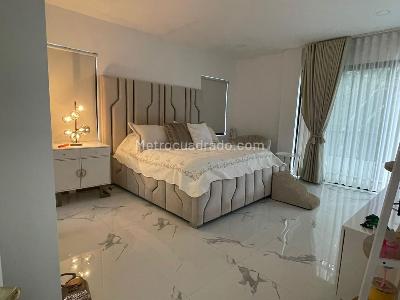Casa de 4 alcobas en venta en San Antonio De Pereira, Rionegro, 300 m² · foto 12 de 19
