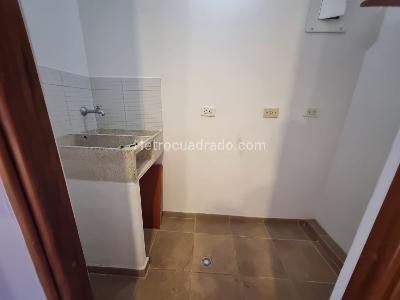 Apartaestudio en venta en El Poblado Santa Maria De Los Angeles, Medellín, 63 m² · foto 6 de 17
