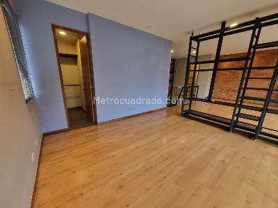 Apartaestudio en venta en El Poblado Santa Maria De Los Angeles, Medellín, 63 m² · foto 12 de 17