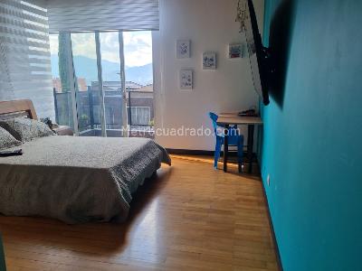 Casa de 4 alcobas en venta en Loma El Atravesado, Envigado, 300 m² · foto 11 de 19
