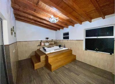 Casa de 5 alcobas en venta en Estacion De Policia, Rionegro, 492 m² · foto 9 de 13