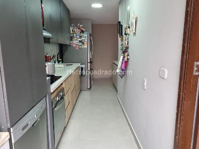 Apartamento de 2 alcobas en venta en Transv Intermedia, Envigado, 90 m² · foto 11 de 20