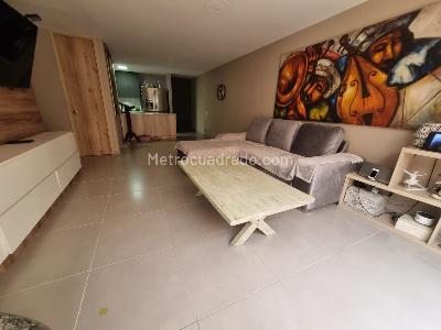 Apartamento de 2 alcobas en venta en Transv Intermedia, Envigado, 90 m² · foto 2 de 20