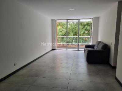 Apartamento de 3 alcobas en venta en Transv, Envigado, 102 m² · foto 2 de 20