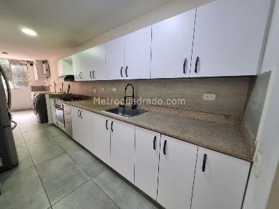 Apartamento de 3 alcobas en venta en Transv, Envigado, 102 m² · foto 4 de 20