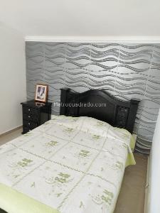 Casa de 5 alcobas en venta en Loma Del Escobero, Envigado, 240 m² · foto 5 de 19