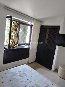 Casa de 5 alcobas en venta en Loma Del Escobero, Envigado, 240 m² · foto 10 de 19