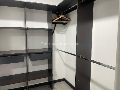 Apartamento en venta en Los Naranjos, Medellín · foto 9 de 9