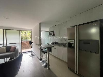 Apartamento en venta en Los Naranjos, Medellín · foto 5 de 9