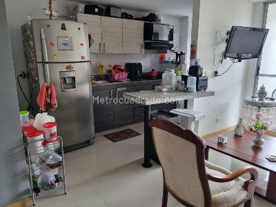 Apartamento en venta en El Esmeraldal, Envigado · foto 5 de 17