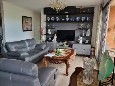 Apartamento de 3 alcobas en venta en Loma La Frontera, Medellín, 121 m² · foto 4 de 20