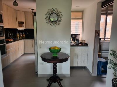 Apartamento de 3 alcobas en venta en Loma La Frontera, Medellín, 121 m² · foto 7 de 20