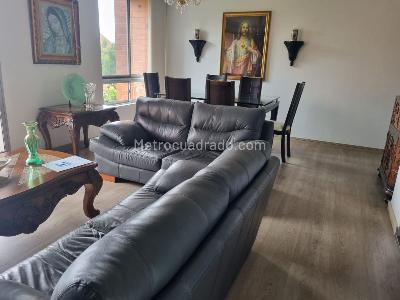 Apartamento de 3 alcobas en venta en Loma La Frontera, Medellín, 121 m² · foto 5 de 20