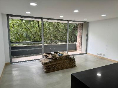 Apartamento de 3 alcobas en venta en Los Balsos No 1, Medellín, 82 m² · foto 10 de 10