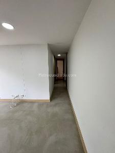 Apartamento de 3 alcobas en venta en Los Balsos No 1, Medellín, 82 m² · foto 3 de 10