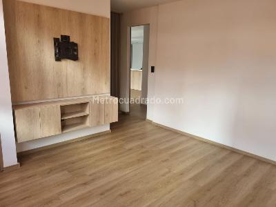 Apartamento de 2 alcobas en venta en El Poblado La Florida, Medellín, 85 m² · foto 8 de 18