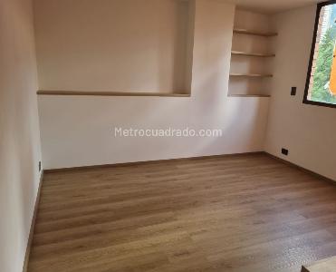 Apartamento de 2 alcobas en venta en El Poblado La Florida, Medellín, 85 m² · foto 7 de 18
