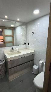 Apartamento en venta en Castropol, Medellín · foto 10 de 17