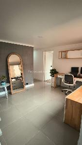 Apartamento en venta en Castropol, Medellín · foto 11 de 17