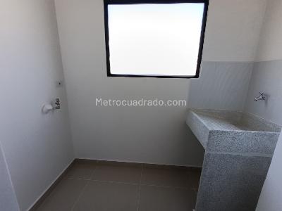 Apartamento en venta en Centro, Envigado · foto 5 de 7