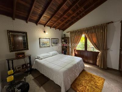 Casa de 3 alcobas en venta en San Antonio, Rionegro, 148 m² · foto 3 de 16