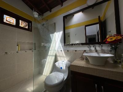 Casa de 3 alcobas en venta en San Antonio, Rionegro, 148 m² · foto 4 de 16