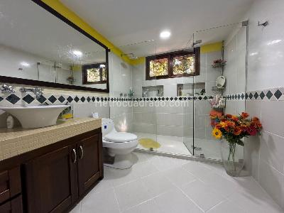 Casa de 3 alcobas en venta en San Antonio, Rionegro, 148 m² · foto 9 de 16