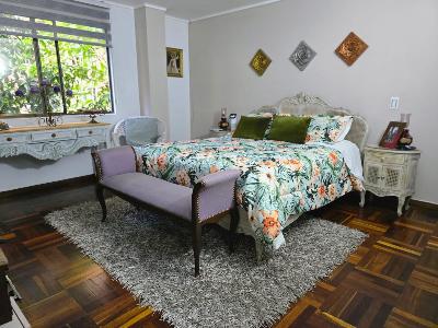 Apartamento de 4 alcobas en venta en El Diamante No 2, Medellín, 226 m² · foto 4 de 13