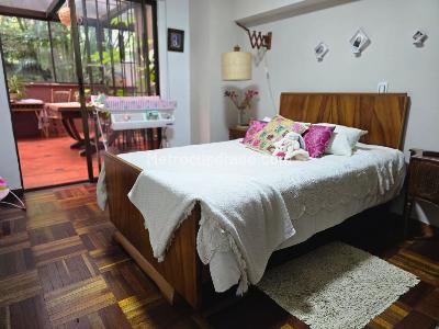 Apartamento de 4 alcobas en venta en El Diamante No 2, Medellín, 226 m² · foto 8 de 13