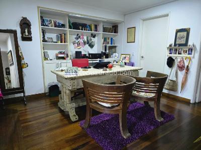 Apartamento de 4 alcobas en venta en El Diamante No 2, Medellín, 226 m² · foto 9 de 13