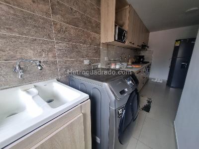 Apartamento de 3 alcobas en venta en Provenza El Poblado, Medellín, 89 m² · foto 14 de 20