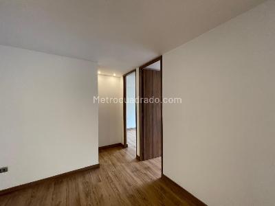 Apartamento de 2 alcobas en venta en Loma De Cumbres, Envigado, 76 m² · foto 11 de 19