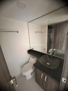 Apartamento de 2 alcobas en venta en San Lucas, Medellín, 60 m² · foto 3 de 13