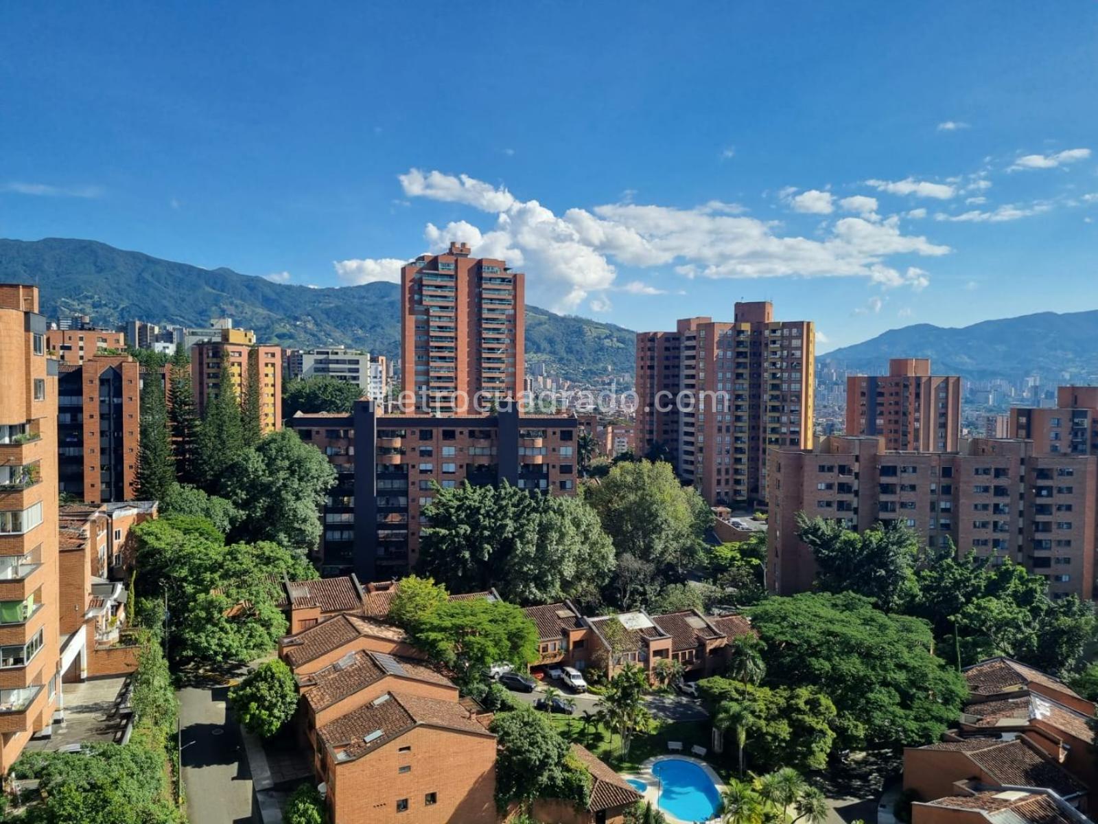 Apartamento de 5 habitaciones en venta en Loma el Campestre, Medellín — imagen 1 de 20