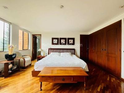 Apartamento de 4 alcobas en venta en Loma Del Campestre, Medellín, 174 m² · foto 11 de 14