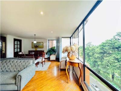 Apartamento de 4 alcobas en venta en Loma Del Campestre, Medellín, 174 m² · foto 5 de 14