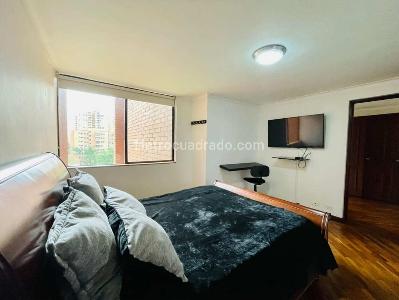 Apartamento de 4 alcobas en venta en Loma Del Campestre, Medellín, 174 m² · foto 9 de 14