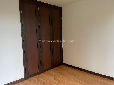 Apartamento de 2 alcobas en venta en El Poblado Santa Maria De Los Angeles, Medellín, 89 m² · foto 3 de 19