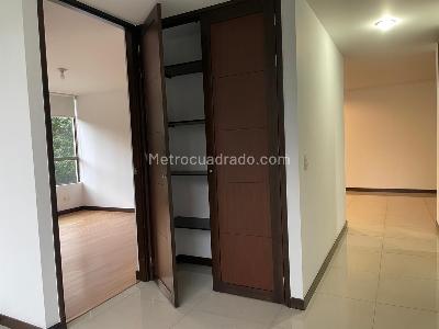 Apartamento de 2 alcobas en venta en El Poblado Santa Maria De Los Angeles, Medellín, 89 m² · foto 8 de 19