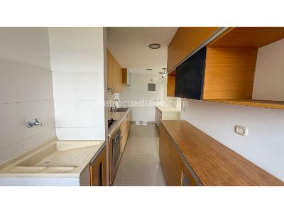 Apartamento en venta en La Frontera, Medellín · foto 6 de 14