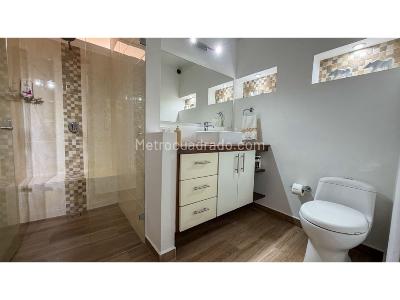 Casa en venta en Loma Del Chocho, Envigado · foto 15 de 20