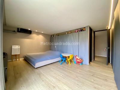 Apartamento de 3 alcobas en venta en Las Lomas, Medellín, 300 m² · foto 12 de 20