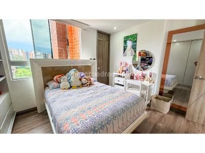 Apartamento en venta en El Campestre, Medellín · foto 12 de 18