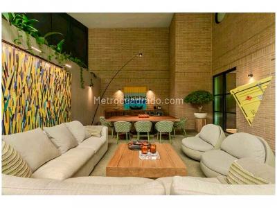 Apartamento de 3 alcobas en venta en Provenza, Medellín, 285 m² · foto 2 de 20