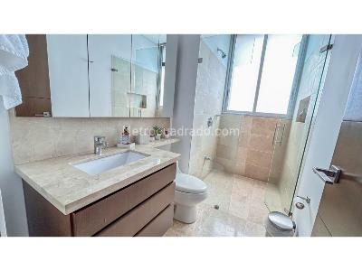 Apartamento de 3 alcobas en venta en Las Lomas, Medellín, 406 m² · foto 13 de 19
