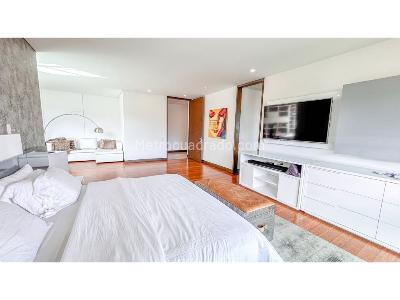 Apartamento de 3 alcobas en venta en Las Lomas, Medellín, 406 m² · foto 14 de 19