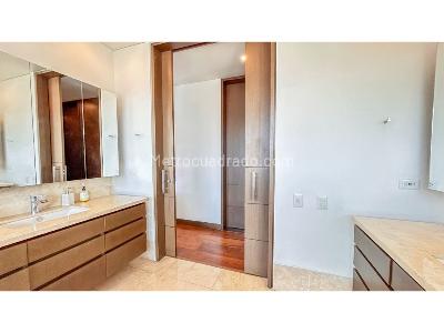Apartamento de 3 alcobas en venta en Las Lomas, Medellín, 406 m² · foto 18 de 19