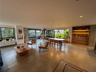 Apartamento en venta en El Tesoro, Medellín · foto 2 de 18