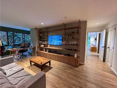 Apartamento en venta en El Tesoro, Medellín · foto 8 de 18