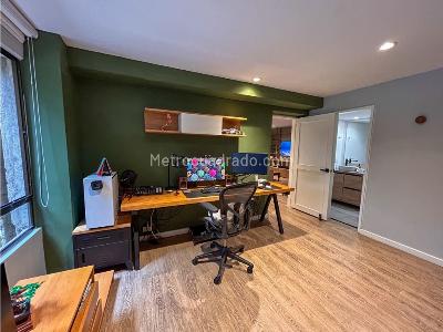 Apartamento en venta en El Tesoro, Medellín · foto 14 de 18